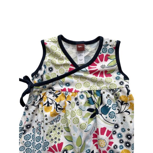 Tea Collection Floral Wrap Tunic Size 18-24m - Picture 2 of 4